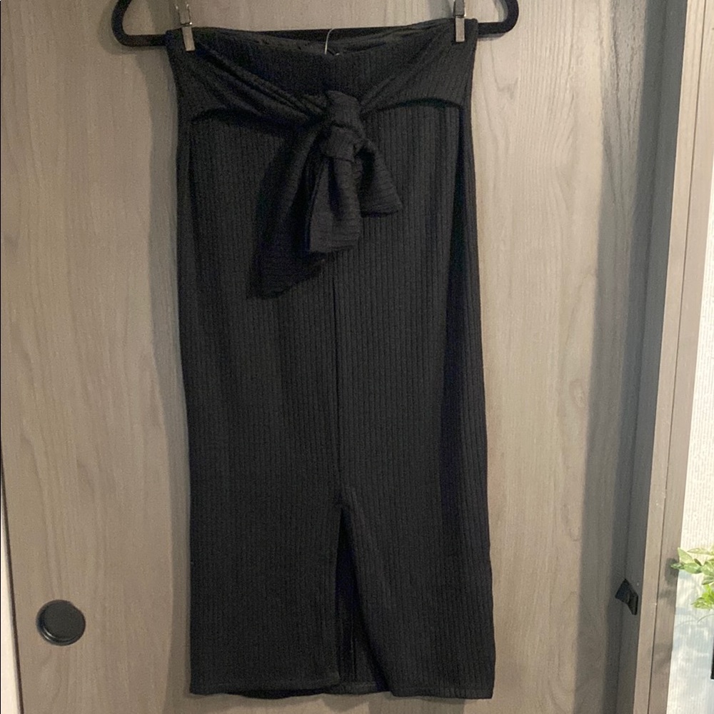 Banana Republic Black Midi Skirt